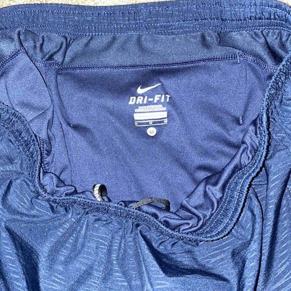 Nike free run shorts - Picture 3 of 3